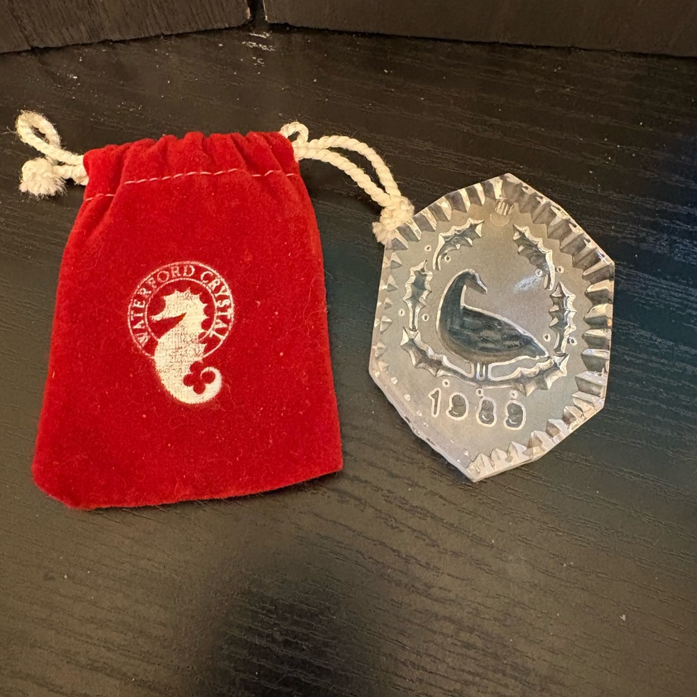 waterford crystal 1989 ornament 3” duck goose design six geese a laying